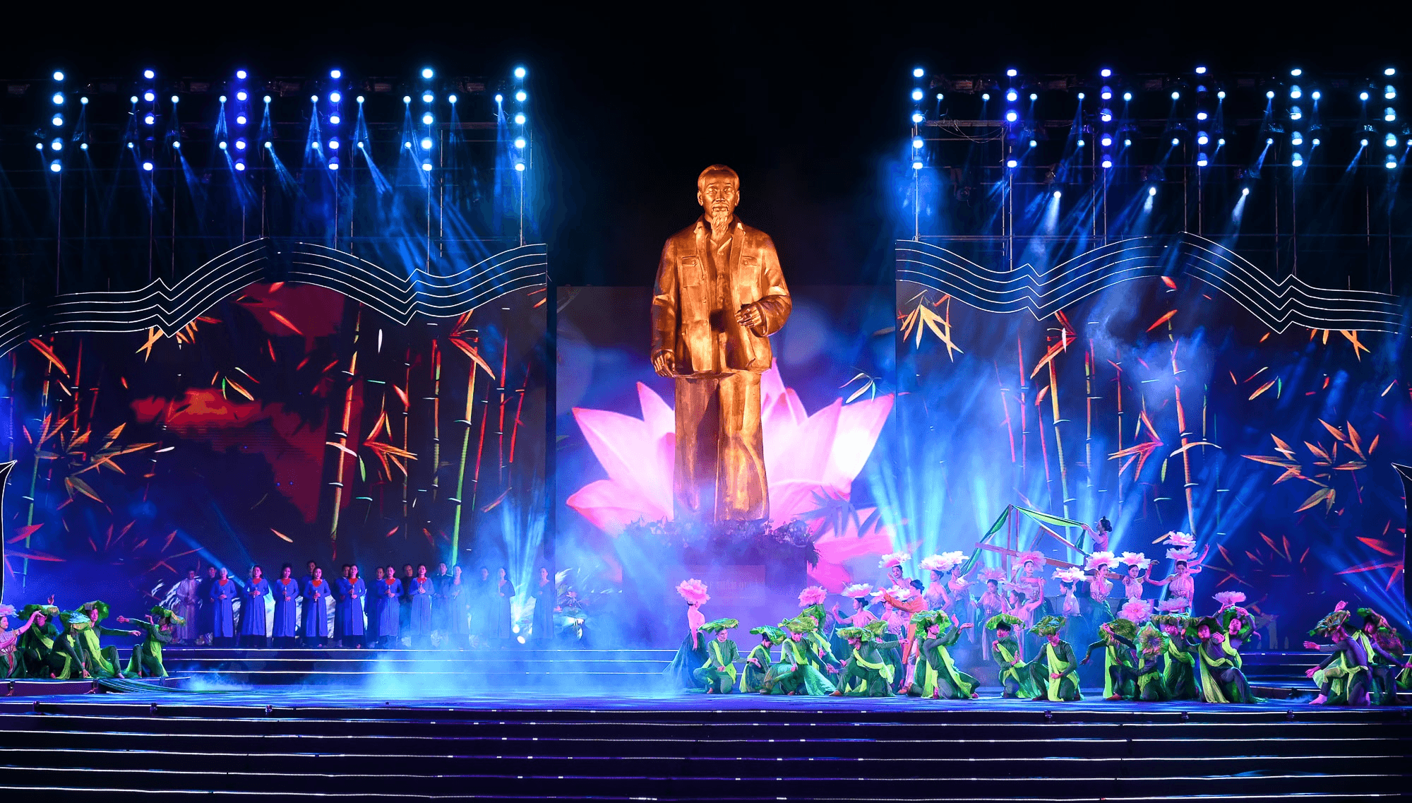 Lễ hội làng sen